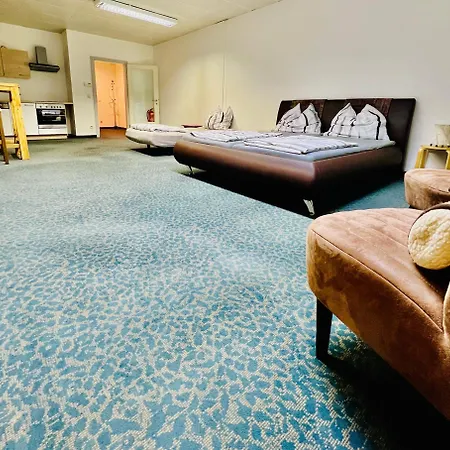 Kobra Room, 4 Personen * Spielberg Bei Knittelfeld